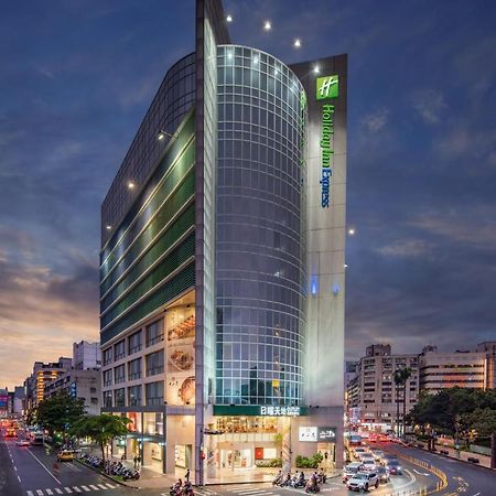 Holiday Inn Express Taichung Park, An Ihg Hotel Exterior foto