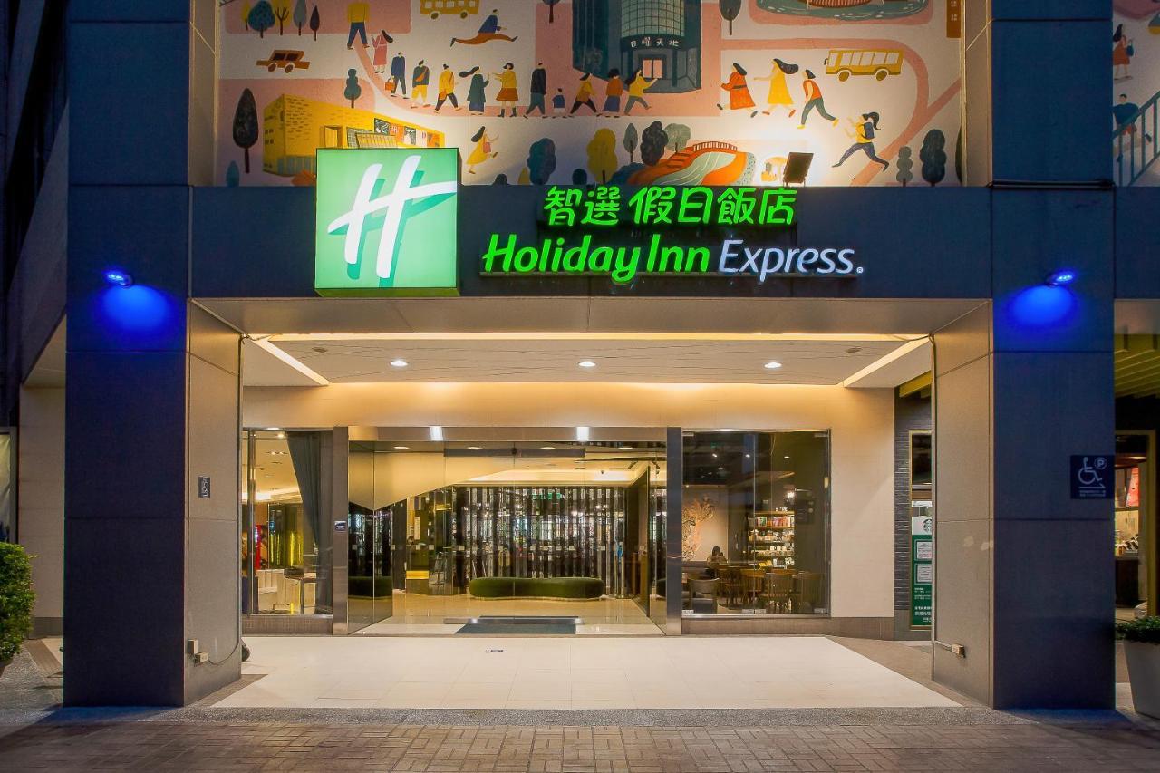 Holiday Inn Express Taichung Park, An Ihg Hotel Exterior foto